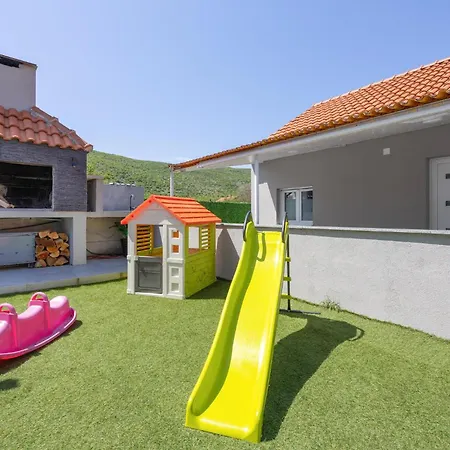 Holiday home Stunning In *